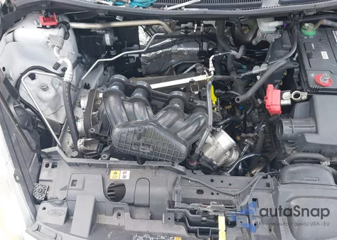 2015 Ford Fiesta Se z USA, uszkodzony, nr VIN 3FADP4EJ8FM167577